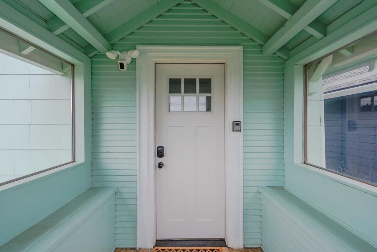 #Stayinmydistrict Coos Bay Cypress Cottage Εξωτερικό φωτογραφία