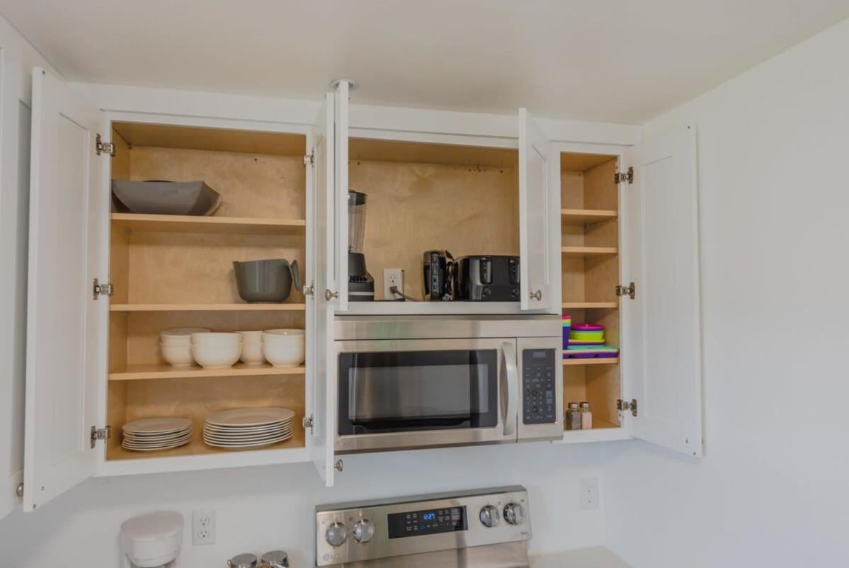 #Stayinmydistrict Coos Bay Cypress Cottage Εξωτερικό φωτογραφία