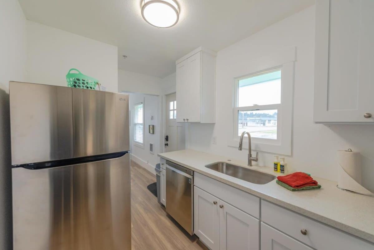 #Stayinmydistrict Coos Bay Cypress Cottage Εξωτερικό φωτογραφία